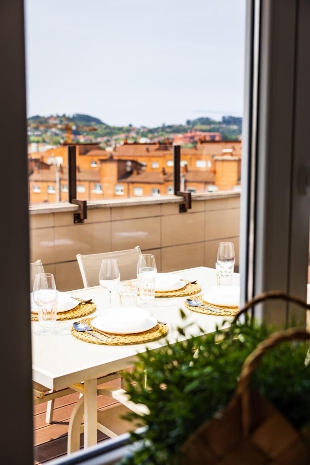 기욘 Lujoso Atico Entre 2 Playas Con Garaje, Terraza, Vistas Y Wifi 아파트 외부 사진